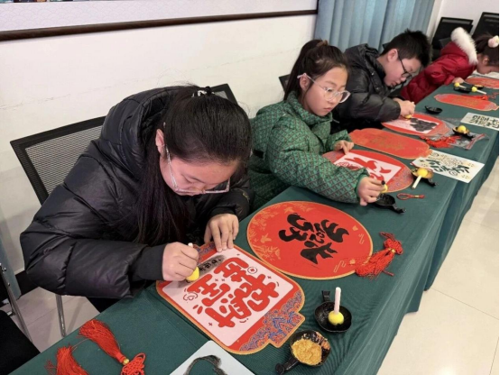 发挥铸牢教育阵地作用 以文润心共筑精神家园